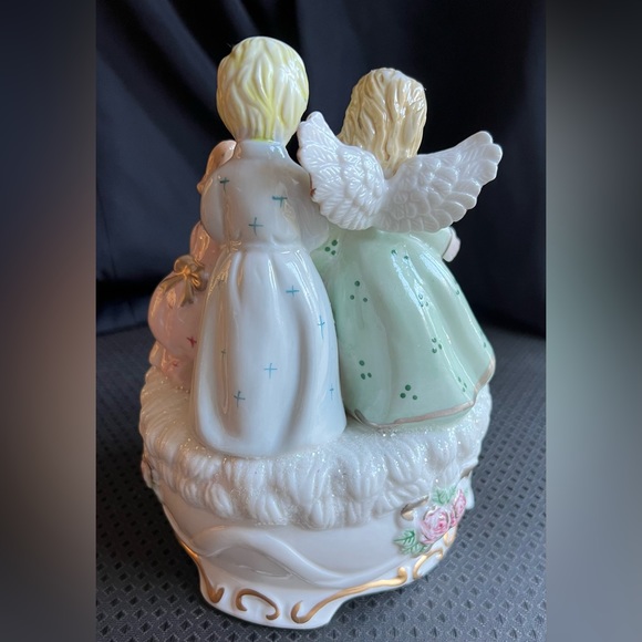 Music Box Angel Nativity by Cracker Barrel Oh Come All Ye Faithful vintage - Picture 6 of 13